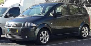 Audi A2 1.4 Abril/00 - à venda - Ligeiros Passageiros,