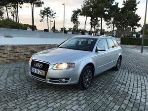 Audi A4 2.0 TDI Junho/05 - à venda - Ligeiros Passageiros,