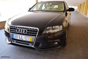 Audi A4 Avant 2.0TDI B.Line Março/11 - à venda - Ligeiros