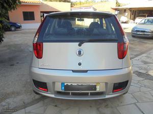 Fiat Punto 1.2 -AÇ Janeiro/05 - à venda - Ligeiros