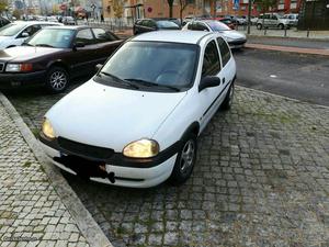 Opel Corsa 1.5 Setembro/99 - à venda - Comerciais / Van,