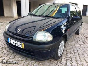 Renault Clio 1.2 RN Julho/98 - à venda - Ligeiros