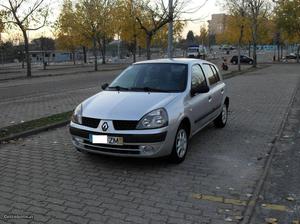 Renault Clio v AC Janeiro/05 - à venda - Ligeiros