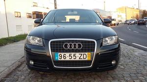 Audi A4 2.0 Tdi 140CV Sportb Novembro/04 - à venda -