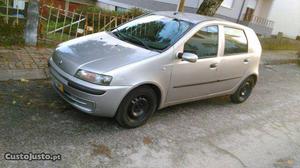 Fiat Punto 1.2 de Dezembro/01 - à venda - Ligeiros