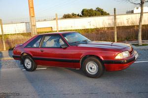 Ford Mustang LX  Fastback Maio/89 - à venda - Ligeiros