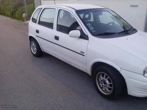 Opel Corsa 15td Isuzu d.assist Dezembro/96 - à venda -