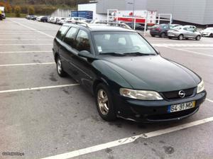 Opel Vectra 2,0 DTI Maio/99 - à venda - Ligeiros