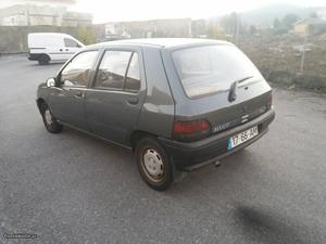 Renault Clio 5 portas Julho/92 - à venda - Ligeiros