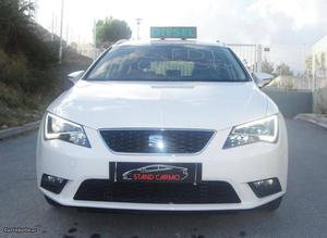 Seat Leon 1.6 TDI ST Julho/14 - à venda - Ligeiros