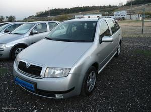 Skoda Fabia Spor 1.2 A/C Maio/05 - à venda - Ligeiros