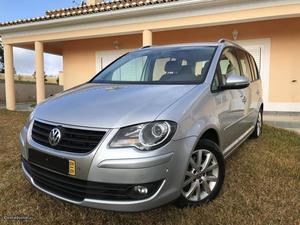 VW Touran 1.9 TDI HIGHLINE 7LUG NAC. KMS Setembro/09 -