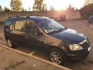 Dacia Logan 1.5Dci Março/10 - à venda - Monovolume / SUV,