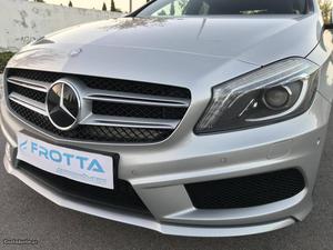 Mercedes-Benz A 200 AMG CxAutom GARANTIA Dezembro/14 - à