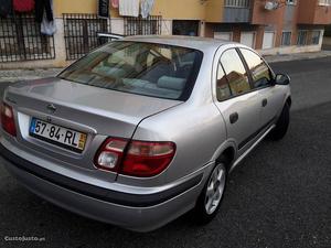 Nissan Almera QX Abril/01 - à venda - Ligeiros Passageiros,