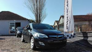 Opel Astra Sports Tourer CDTI Junho/12 - à venda - Ligeiros