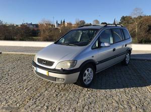 Opel Zafira 2.0 TD 7 Lugares Setembro/99 - à venda -