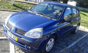 Renault Clio 1.5 dci troco Julho/04 - à venda - Ligeiros