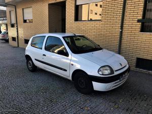 Renault Clio 1.9D Van Bom Estado Outubro/99 - à venda -