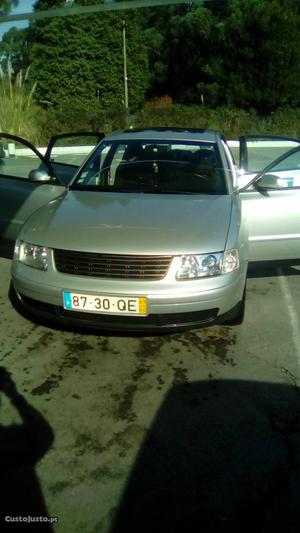 VW Passat 1.9 TDI 110CV Abril/97 - à venda - Ligeiros