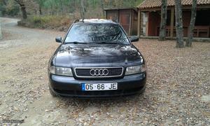Audi A4 Avant 1.9tdi 110cv Novembro/97 - à venda - Ligeiros