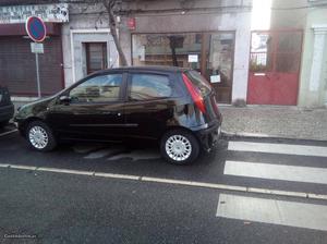 Fiat Punto V Novembro/99 - à venda - Ligeiros