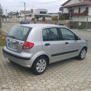 Hyundai Getz 1.1 gasolina Junho/05 - à venda - Ligeiros