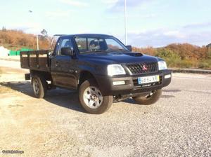 Mitsubishi LDiD 4x4 3Lug. Agosto/04 - à venda -