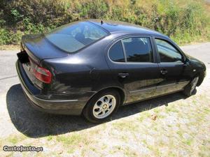 Seat Toledo tdi 110cv troco Janeiro/00 - à venda - Ligeiros