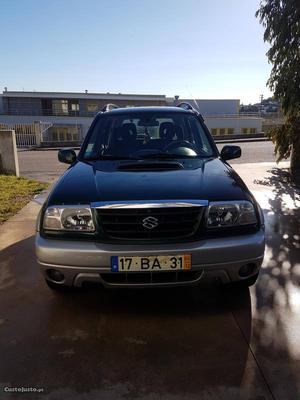 Suzuki Grand Vitara 2.0 hdi Dezembro/05 - à venda -