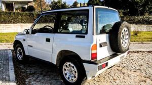 Suzuki Vitara 1.6 sport c/novo Outubro/96 - à venda -