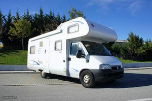 Autocaravana Bürstner A625 Cama Francesa Março/05 - à