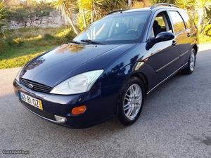 Ford Focus SW 1.8 tddi Julho/00 - à venda - Ligeiros