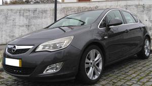 Opel Astra J 1.7CDTI 125CV Janeiro/10 - à venda - Ligeiros