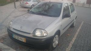 Renault Clio 1.2cc Julho/99 - à venda - Ligeiros