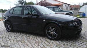 Seat Leon 150 cv Janeiro/04 - à venda - Ligeiros