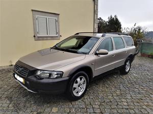 Volvo XC 70 D5 AWD Dezembro/02 - à venda - Ligeiros