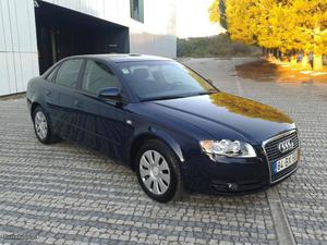 Audi A4 2.0 TDI Exclusive Julho/06 - à venda - Ligeiros