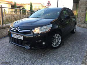 Citroën C4 1.6 Hdi GPS Abril/14 - à venda - Ligeiros