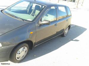 Fiat Punto 55 s 176 Março/95 - à venda - Ligeiros