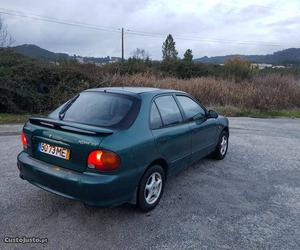 Hyundai Accent 1.3 GLS Novembro/98 - à venda - Ligeiros