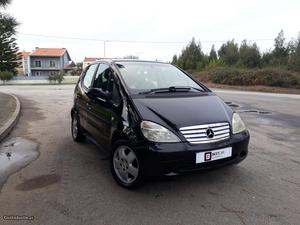 Mercedes-Benz A 140 Avantgarde Maio/00 - à venda - Ligeiros