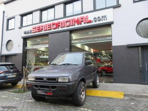 Nissan Terrano II 2.7 TD Setembro/93 - à venda - Pick-up/