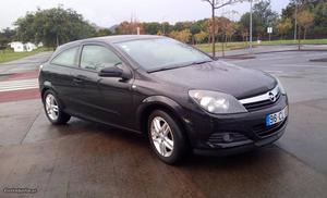 Opel Astra 2lug. novíssimo Dezembro/06 - à venda -