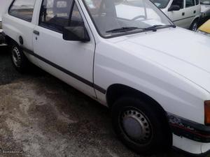 Opel Corsa 15d isuzu van Julho/90 - à venda - Comerciais /