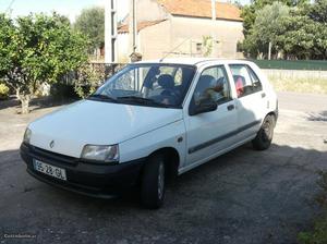 Renault Clio 1.2 Março/96 - à venda - Ligeiros