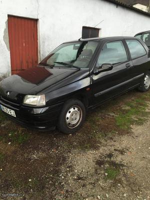 Renault Clio 1.9 diesel Outubro/95 - à venda - Comerciais /