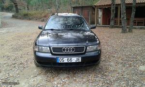 Audi A4 1.9tdi 110cv Novembro/97 - à venda - Ligeiros