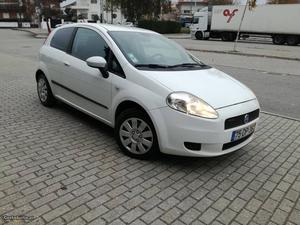 Fiat Punto 1.3 multijet van Maio/07 - à venda - Comerciais