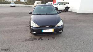 Ford Focus 1.8tdci-115cv Dezembro/03 - à venda - Ligeiros